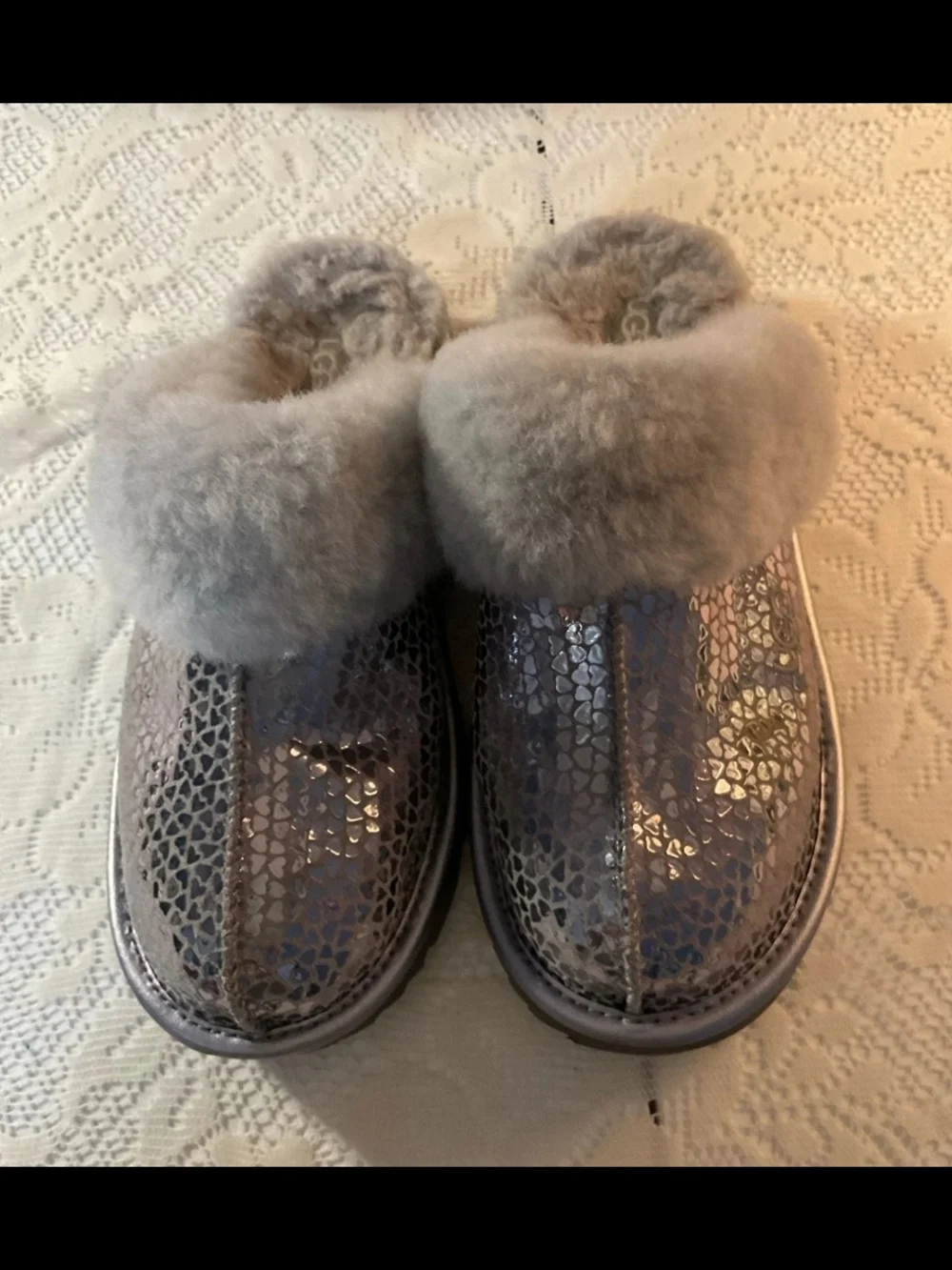 UGG Kids Iridescent Heart Mosaic Slip-On in Gray